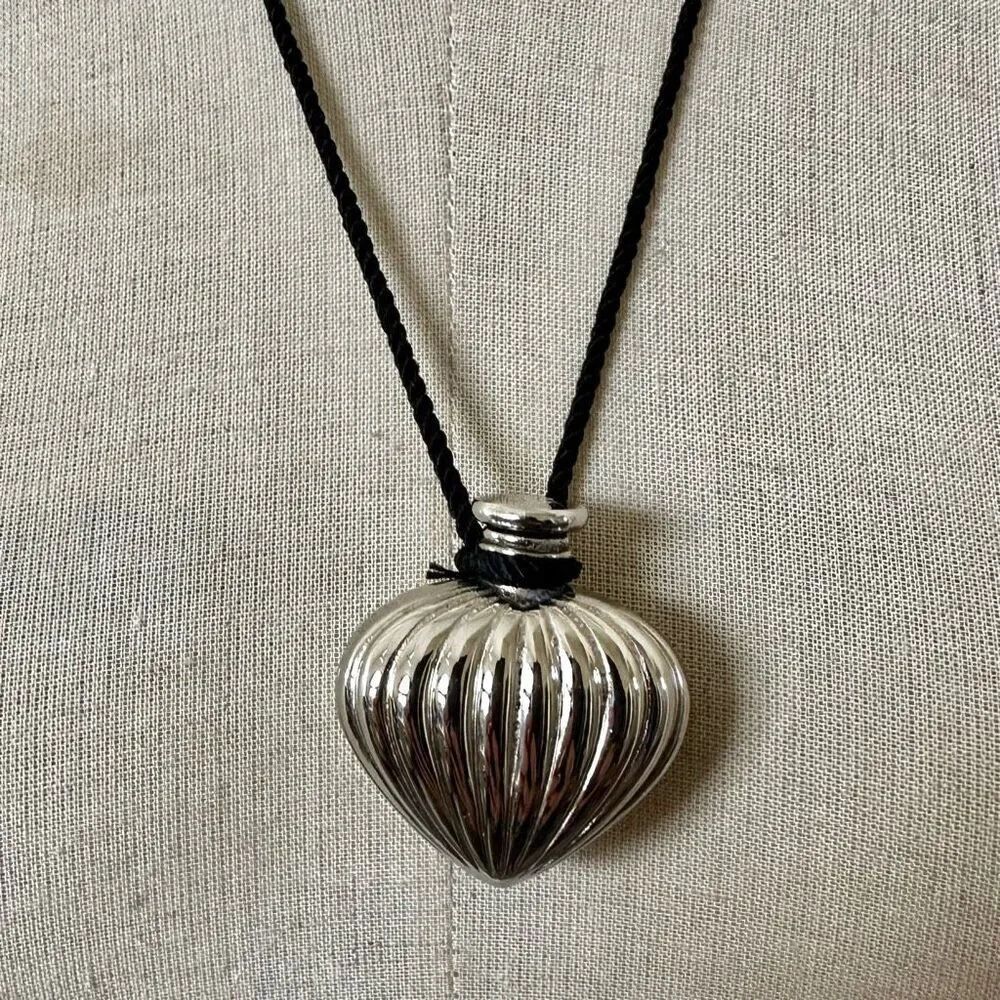 Debbie J. Palmer Signed Silver tone  Heart Perfume Vessel Necklace